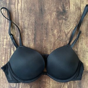 VS pink push up bra